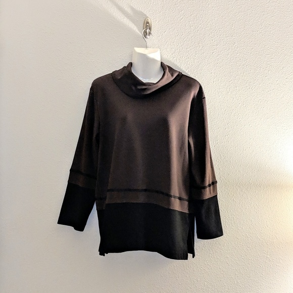 Coldwater Creek Sweaters - 💐 Coldwater Creek Brown & Black Turtleneck size M